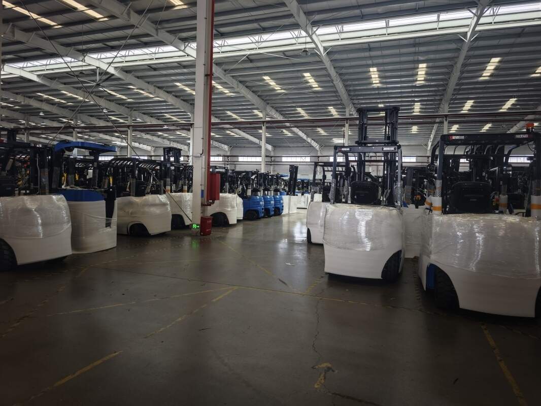 Transformação logística de fabricação, empilhadeiras elétricas ajudam oficinas a